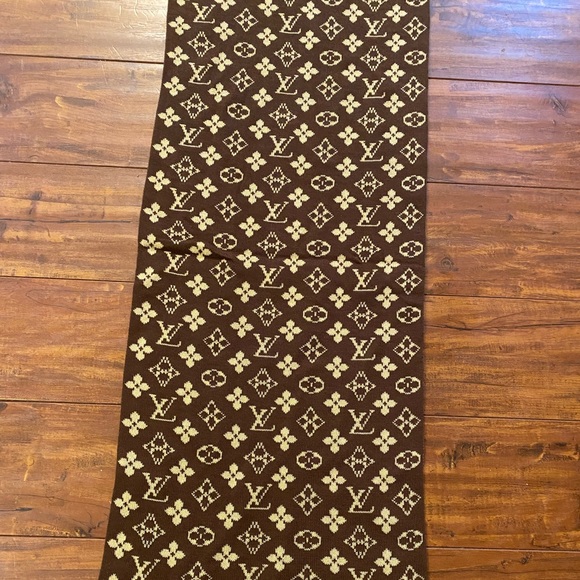VTG Louis Vuitton Monogram Wool Scarf - Picture 6 of 9